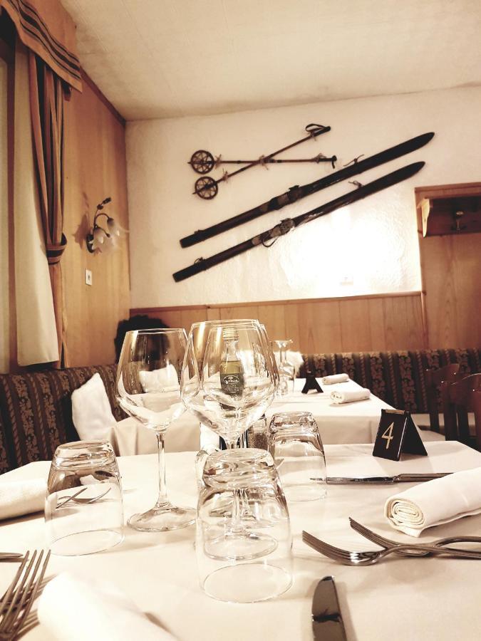 Hotel Ristorante Genzianella Madonna Exteriér fotografie